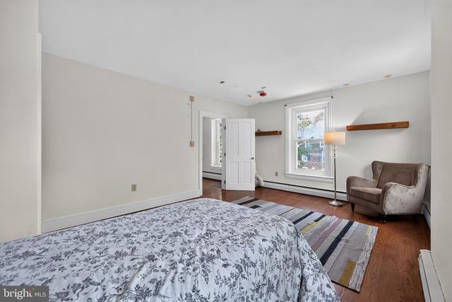 255 S STATE ST, Newtown, PA 18940