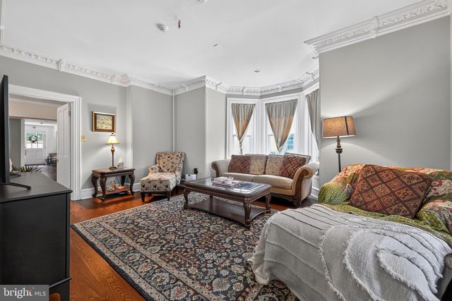255 S STATE ST, Newtown, PA 18940