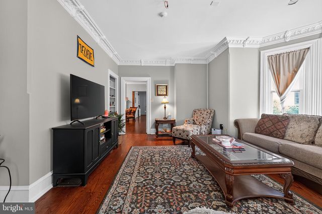 255 S STATE ST, Newtown, PA 18940