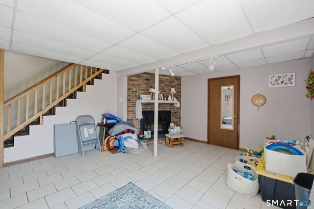 17 Rutherford Street, New Britain, CT 06051