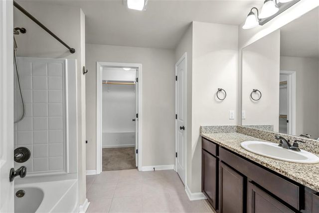 1903 Calvin Ct, Lake Charles, LA 70607