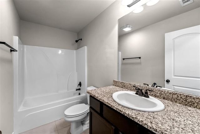 1903 Calvin Ct, Lake Charles, LA 70607
