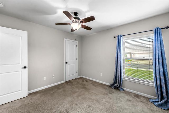 1903 Calvin Ct, Lake Charles, LA 70607