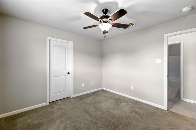 1903 Calvin Ct, Lake Charles, LA 70607
