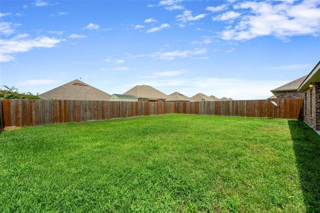 1903 Calvin Ct, Lake Charles, LA 70607