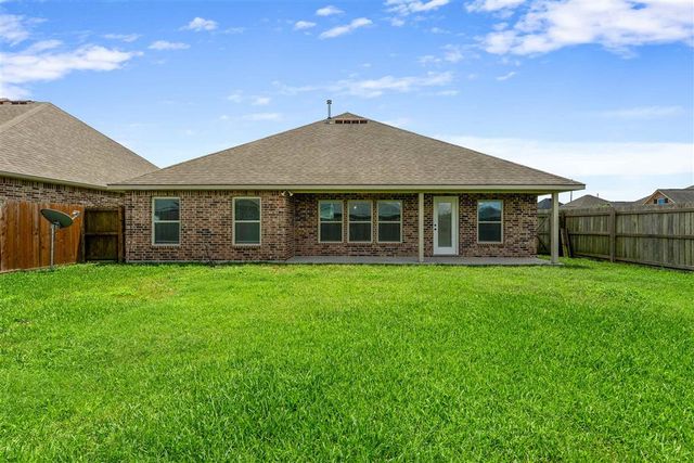 1903 Calvin Ct, Lake Charles, LA 70607