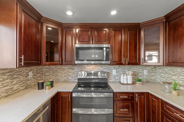 3833 Burton Cmn, Fremont, CA 94536