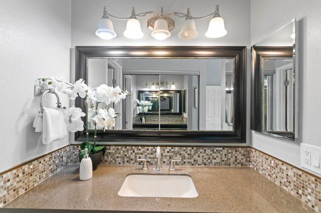 3833 Burton Cmn, Fremont, CA 94536