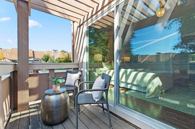 3833 Burton Cmn, Fremont, CA 94536