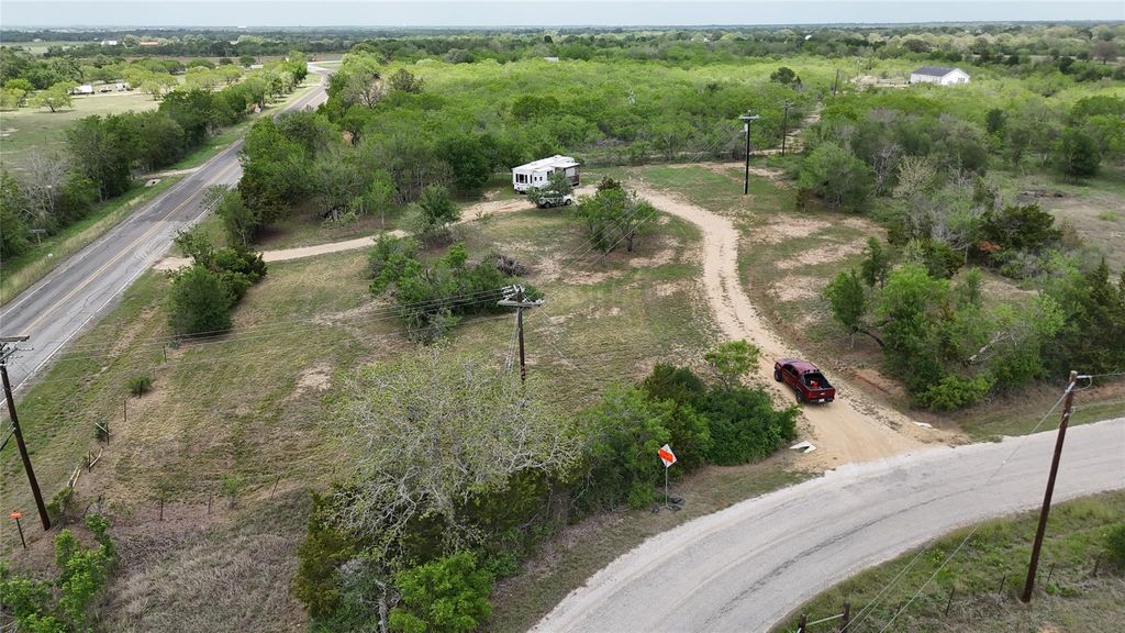 287 Fm-713, Lockhart, TX 78644