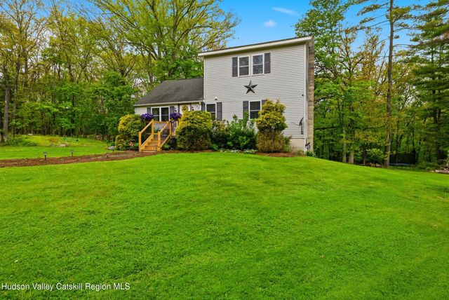 186 Cedar Hill Road, High Falls, NY 12440