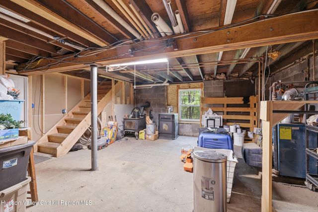 186 Cedar Hill Road, High Falls, NY 12440
