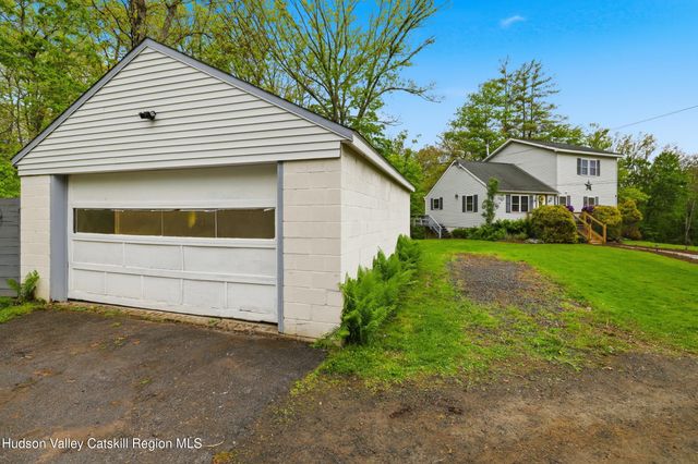 186 Cedar Hill Road, High Falls, NY 12440