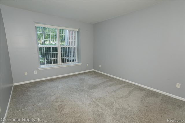 56242 Troon N, Shelby Charter Township, MI 48316