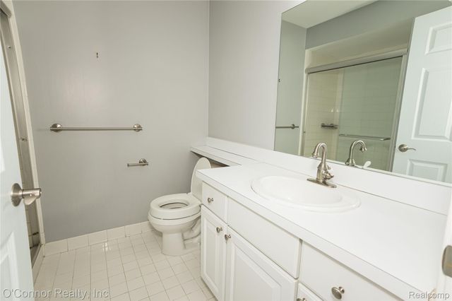 56242 Troon N, Shelby Charter Township, MI 48316