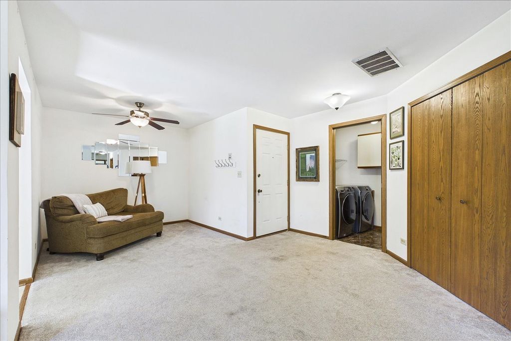 2254 Petworth Court 101A, Naperville, IL 60565 — photo 3