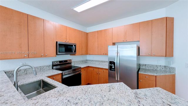 2151 NE 37th Ter, Homestead, FL 33033