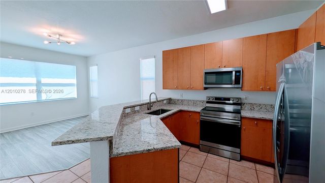 2151 NE 37th Ter, Homestead, FL 33033