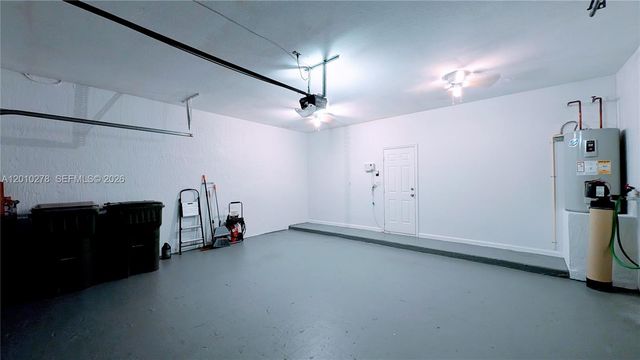 2151 NE 37th Ter, Homestead, FL 33033