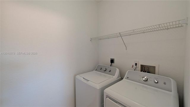 2151 NE 37th Ter, Homestead, FL 33033