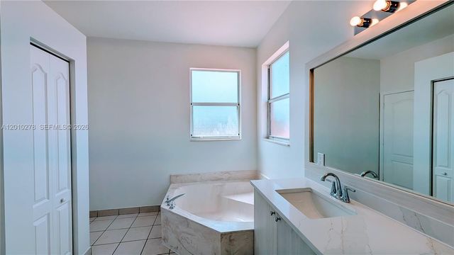 2151 NE 37th Ter, Homestead, FL 33033