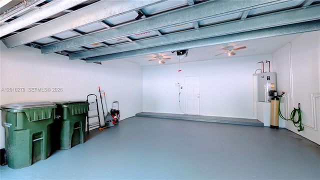 2151 NE 37th Ter, Homestead, FL 33033