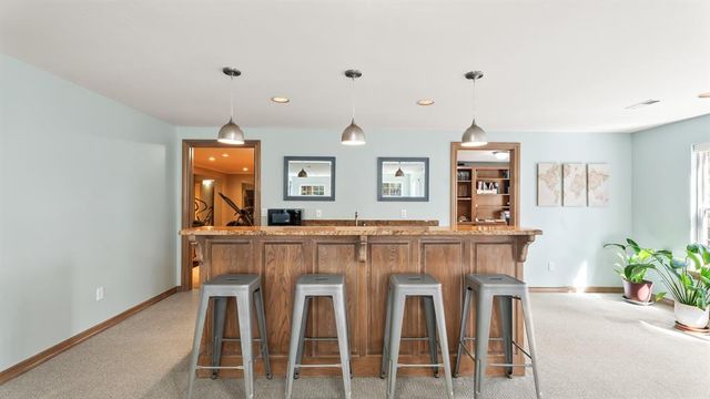 1124 Caines Hill Road, Edmond, OK 73034