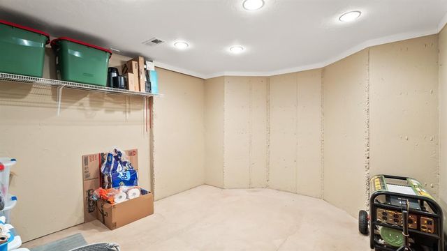 1124 Caines Hill Road, Edmond, OK 73034