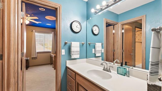 1124 Caines Hill Road, Edmond, OK 73034