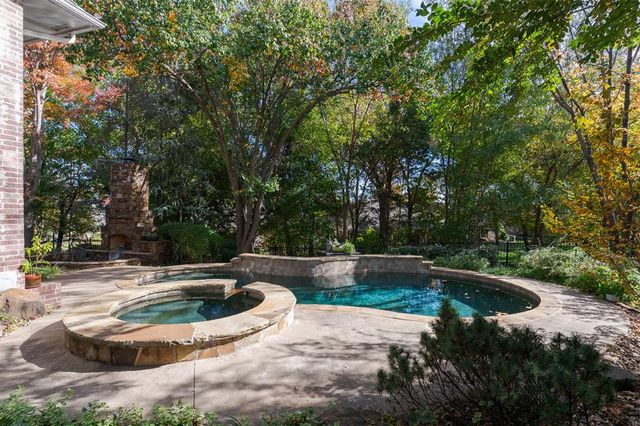 1124 Caines Hill Road, Edmond, OK 73034