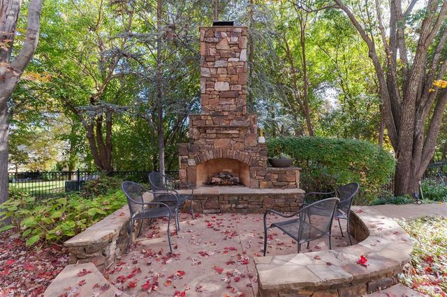 1124 Caines Hill Road, Edmond, OK 73034
