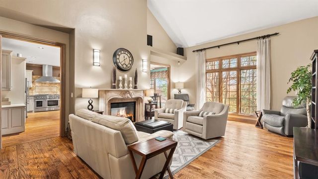 1124 Caines Hill Road, Edmond, OK 73034