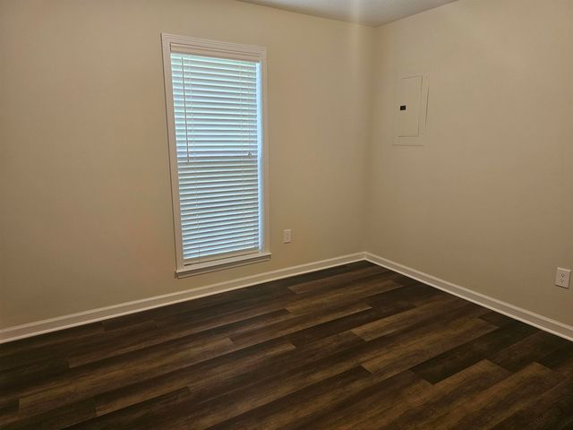 303 ROLLING MEADOW DR, Drummonds, TN 38023