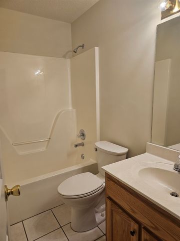 303 ROLLING MEADOW DR, Drummonds, TN 38023