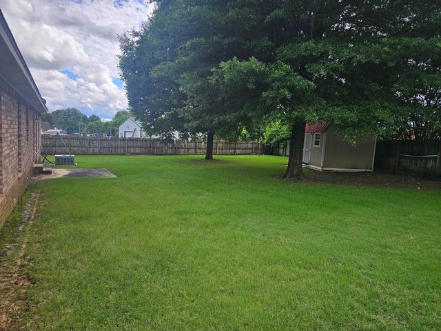 303 ROLLING MEADOW DR, Drummonds, TN 38023