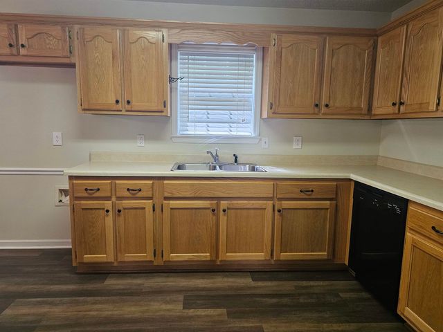 303 ROLLING MEADOW DR, Drummonds, TN 38023