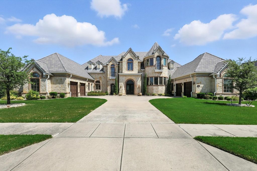 2032 Courtland Drive, Frisco, TX 75034