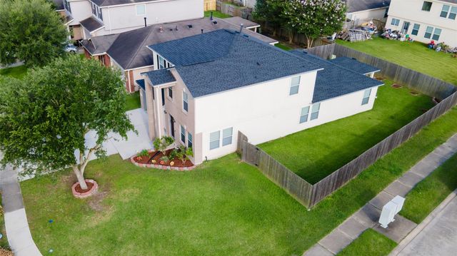 19331 Jordans Landing Lane, Richmond, TX 77407