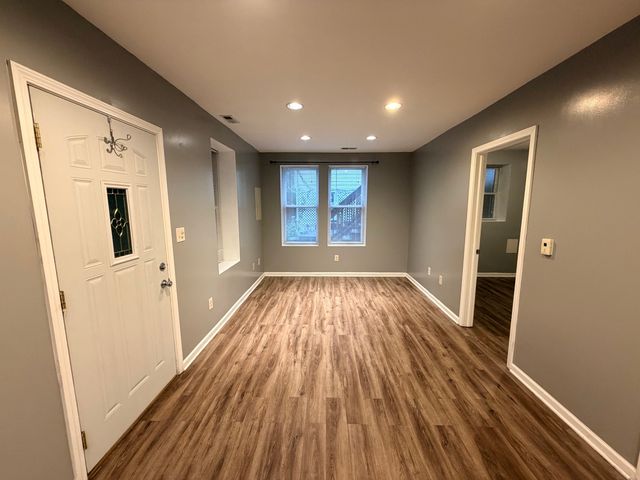 2008 W 23rd Street 1R, Chicago, IL 60608