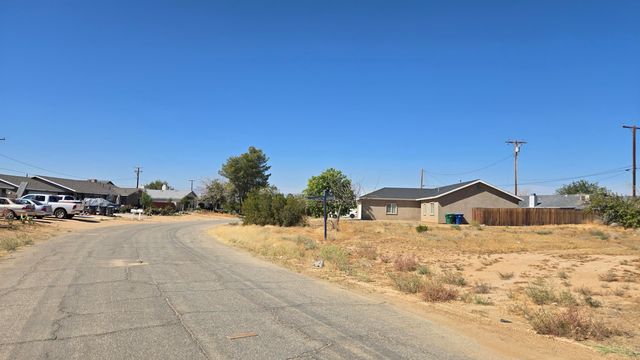 Grapewood Ave Nr Corwin St, California City, CA 93505