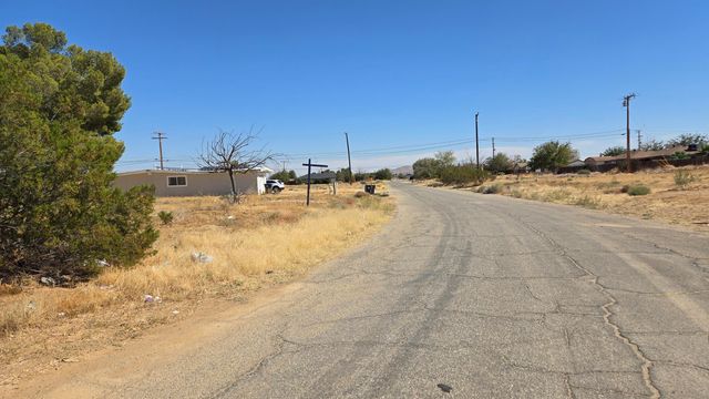 Grapewood Ave Nr Corwin St, California City, CA 93505