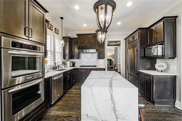 1122 Ashton Bluff NE Drive, Atlanta, GA 30319