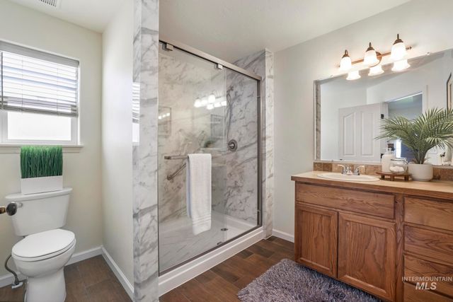 1021 Glen Eagle Dr, Jerome, ID 83338