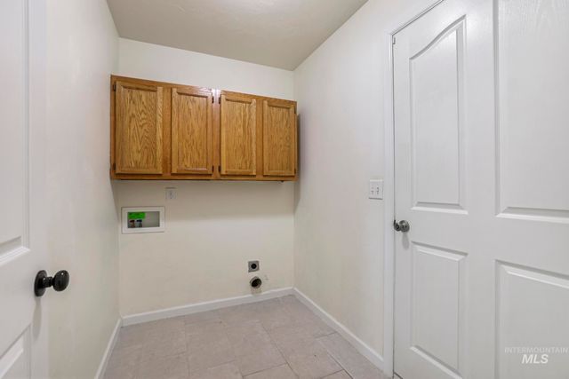1021 Glen Eagle Dr, Jerome, ID 83338