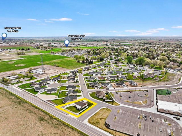 1021 Glen Eagle Dr, Jerome, ID 83338