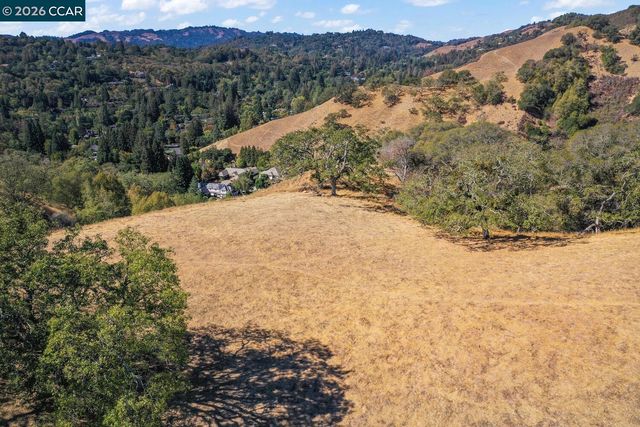 1240 Monticello Rd., Lafayette, CA 94549