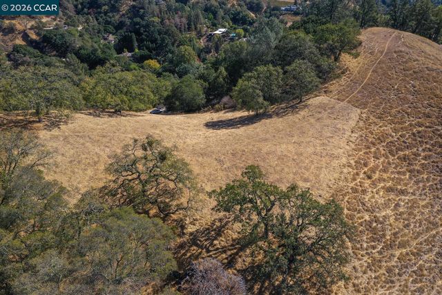 1240 Monticello Rd., Lafayette, CA 94549