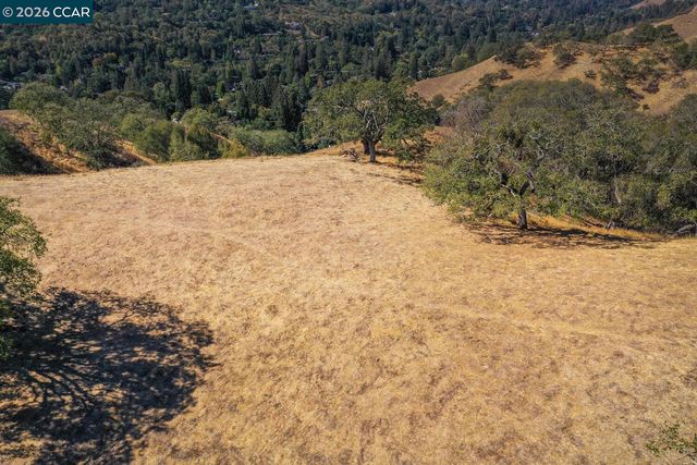 1240 Monticello Rd., Lafayette, CA 94549