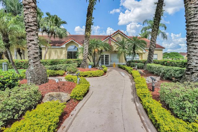 595 Vista Isles Drive 1925, Sunrise, FL 33325