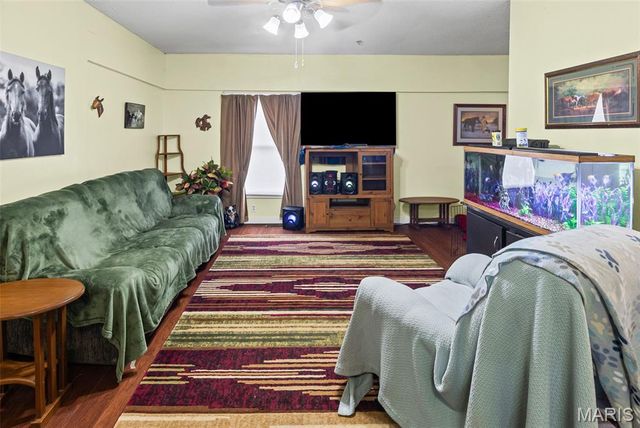 104 Helmuth, Wilsonville, IL 62093